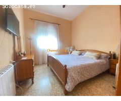 SE VENDE PARCELA 6000 M2 , CON CASA DE 360 M2 , ZONA TRASVASE CREVILLENTE !!!!!!