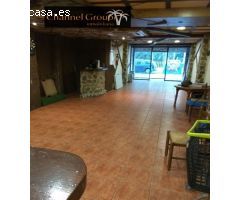SE VENDE LOCAL COMERCIAL MUY CENTRICO
