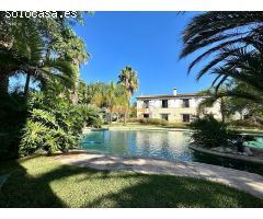 ESPECTACULAR VILLA DE LUJO EN VENTA EN PERLETA!!