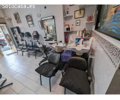 SE TRASPASA PELUQUERIA CON LICENCIA POR JUBILACION