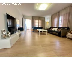 ESPECTACULAR PROPIEDAD CON PISCINA PRIVADA Y SÓTANO EN VENTA