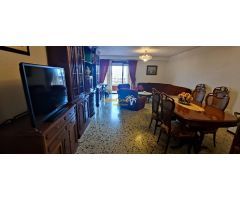 SE VENDE MAGNIFICA VIVIENDA CON VISTAS AL RIO !!!!