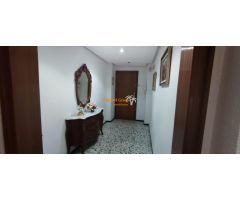 SE VENDE MAGNIFICA VIVIENDA CON VISTAS AL RIO !!!!