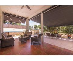 SE VENDE MARAVILLOSO CHALET EN URBANIZACIÓN BUENOS AIRES EN ELCHE!!