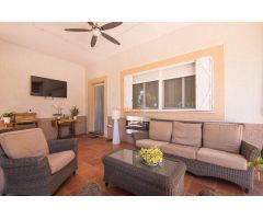 SE VENDE MARAVILLOSO CHALET EN URBANIZACIÓN BUENOS AIRES EN ELCHE!!