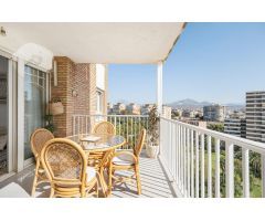 ESPECTACULAR APARTAMENTO EN VENTA EN LA PLAYA DE MUCHAVISTA!!