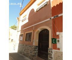 GRAN CASA EN VENTA EN MORATALLA DE 230M2!!!