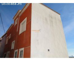 CASA EN VENTA EN MORATALLA, NUEVA A ESTRENAR Y AMUEBLADA-OPORTUNIDAD ÚNICA!!!!!