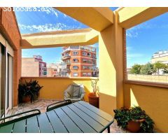 EN VENTA ESPECTACULAR ÁTICO EN EL CENTRO DE ALICANTE ,JUNTO AL MERCADO!!