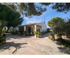 ESPECTACULAR TERRENO RÚSTICO CON CASA EN VENTA!!!