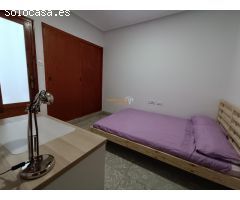 SE ALQUILA HABITACIONES- POR HABITACIONES- PISO ZONA PISOS AZULES
