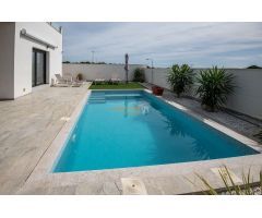 VILLAS DE LUJO EN VENTA EN PINAR DE CAMPOVERDE-PILAR DE LA HORADADA!!