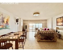 Gran oportunidad en la costa: amplio apartamento primera línea con vistas al mar