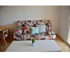 Luminoso apartamento con vistas al mar y al puerto en Torrevieja, zona Playa Acequión