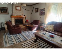SE VENDE CHALET ZONA LA HOYA