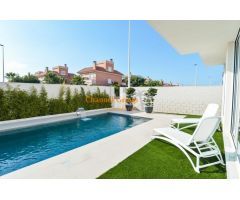 VIVIENDA DE DISEÑO EN GRAN ALACANT