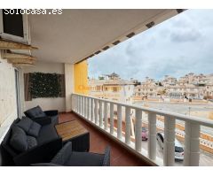 ÁTICO REFORMADO CON SOLARIUM PRIVADO DE 40 MS