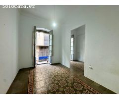 EDIFICIO EN VENTA EN EL CENTRO DE LA CIUDAD DE ALICANTE