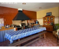 ALQUILER CHALET INDEPENDIENTE EN ZONA CAPISCOL