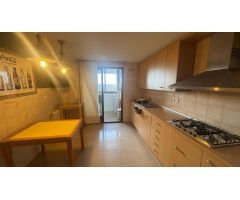 Impecable piso de dos habitaciones con ascensor