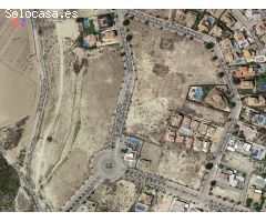 PARCELA URBANA EN ZONA INMEJORABLE