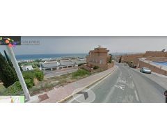 MAGNIFICA PARCELA URBANA EN URBANIZACION DE LUJO
