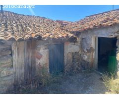 CASA DE PUEBLO A REFORMAR TOTALMENTE EN ENTORNO ENVIDIABLE