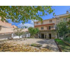 Adosado en Venta en Avinyonet del Penedès, Barcelona