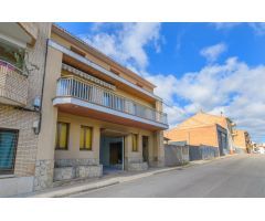 Adosado en Venta en Avinyonet del Penedès, Barcelona
