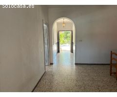 Chalet en Venta en Olivares de Júcar, Sevilla