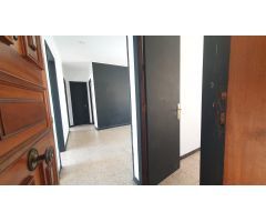 PISO DE 4 HABITACIONES EN LA CREU DE BARBERÀ