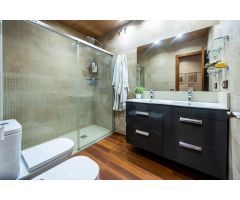 ESPECTACULAR CASA SEÑORIAL CON MÁS DE 8 M DE FACHADA EN EL CORAZÓN DE LA CIUDAD.