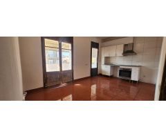 VIVIENDA CON TERRAZA EN CREU DE BARBERA