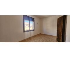 VIVIENDA CON TERRAZA EN CREU DE BARBERA