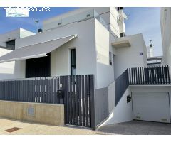 Casa en Venta en Los Dolores, Alicante