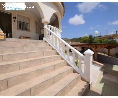 Villa en Venta en Benijófar, Alicante