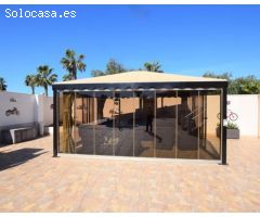 Villa en Venta en Benijófar, Alicante