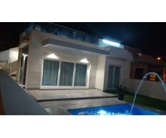 Villa de 3 dormitorios con piscina privada en La Herrada, Los Montesinos
