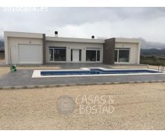 VILLAS DE OBRA NUEVA EN PINOSO