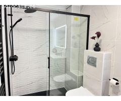 Apartamento de 2 Dormitorios Reformado en Venta a Solo 200 metros de La Playa Torrevieja