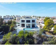 Villa en Venta en Rojales, Alicante