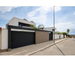 Villa en Venta en Rojales, Alicante