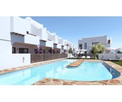 Exclusivos Bungalows de Obra Nueva en Pilar de la Horadada – Ubicación Privilegiada