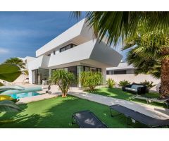 Magnifica Villa en zona tranquila de Ciudad Quesada.