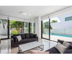 Magnifica Villa en zona tranquila de Ciudad Quesada.