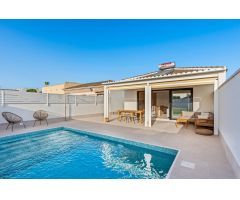 Villa en Venta en Torrevieja, Alicante