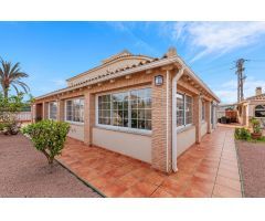 Chalet en Venta en Torrevieja, Alicante