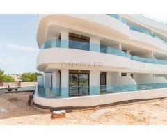 Apartamento Exclusivo en Planta Baja Frente a la Piscina