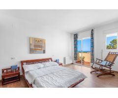 Villa en Venta en lAlfas del Pi, Alicante