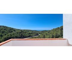 ¡Descubre tu paraíso ideal en la exclusiva urbanización Selva Maravillas de Canyelles!